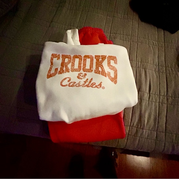 Crooks & Castles Bold Orange and White Set - Picture 2 of 5